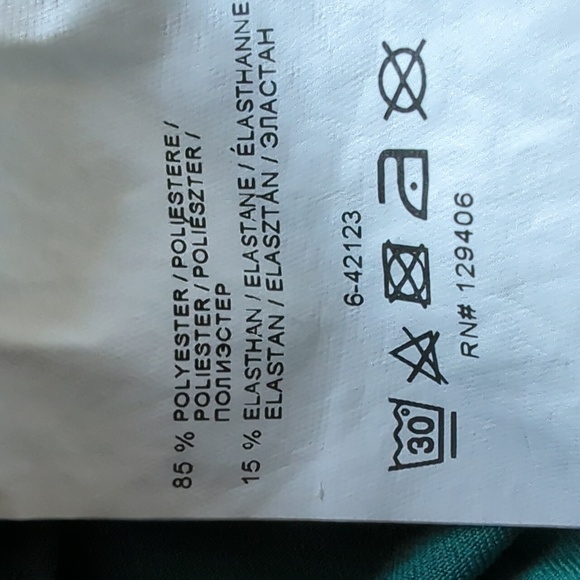 Venus dress - Picture 6 of 8